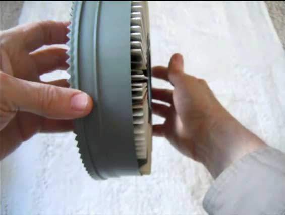 Kodak carousel ring that secures slides in the tray